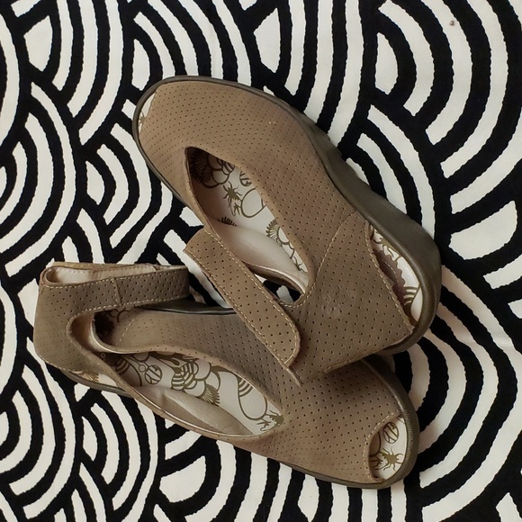 Fly London Shoes - Fly London Peep Toe Leather Sling Back Wedges Tan Sz 40